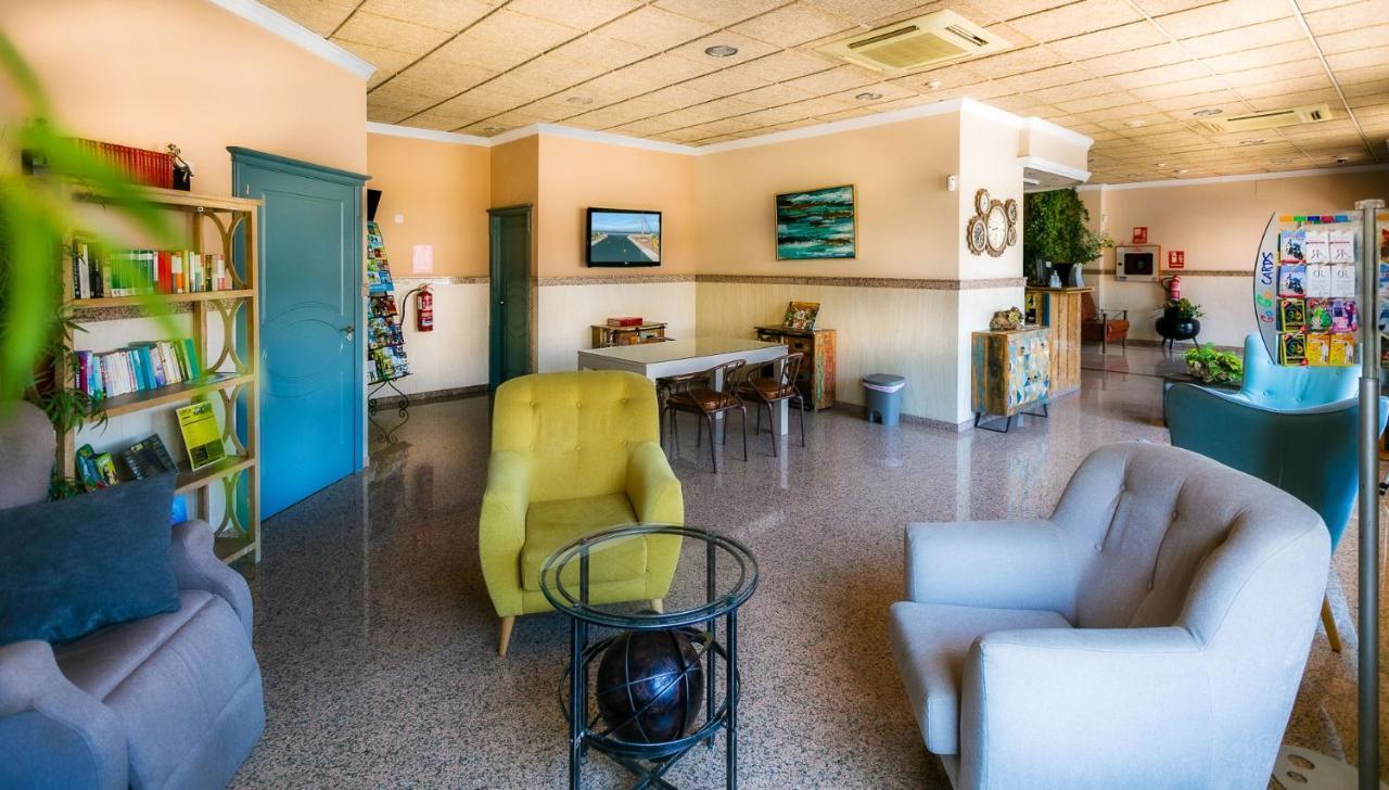 פואנגירולה Hotel Galicia מראה חיצוני תמונה