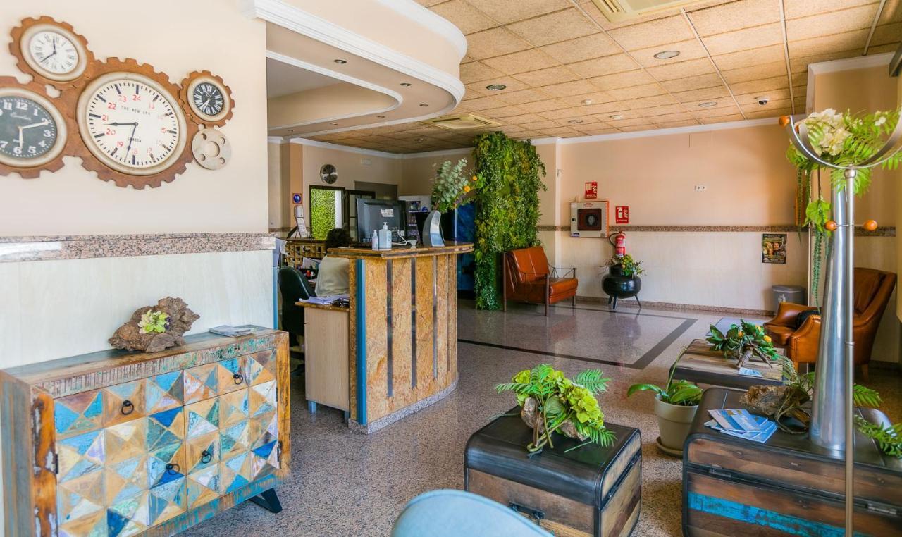 פואנגירולה Hotel Galicia מראה חיצוני תמונה