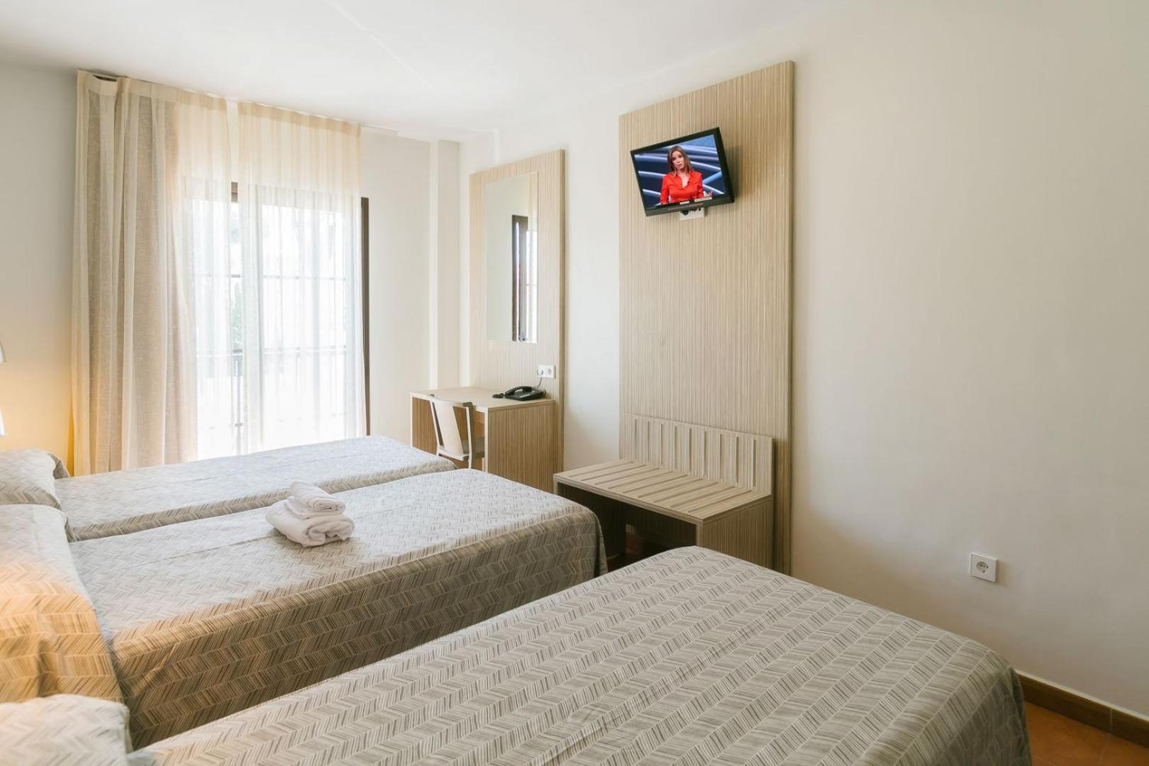 פואנגירולה Hotel Galicia מראה חיצוני תמונה