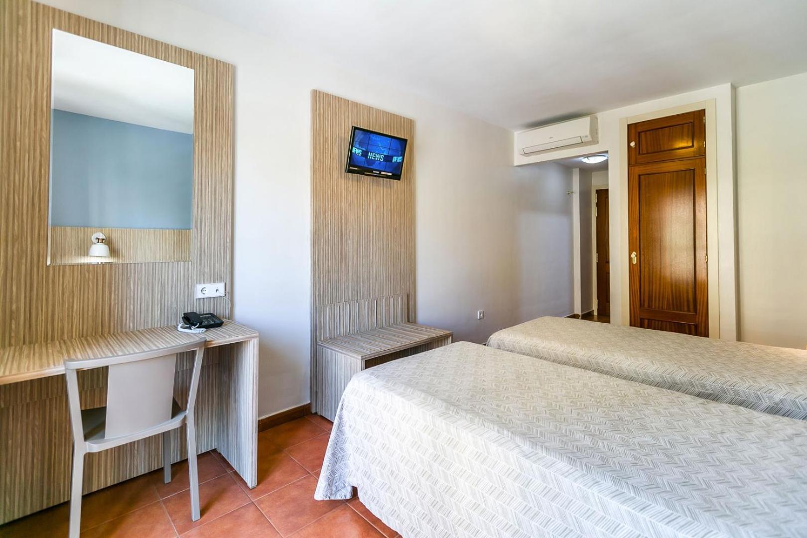 פואנגירולה Hotel Galicia מראה חיצוני תמונה